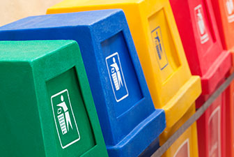 UHF Solution for Tracking Trash Bins in Italy 