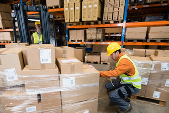 Medium-Range Barcode Scanning In A Large-Scale Chilean Warehouse